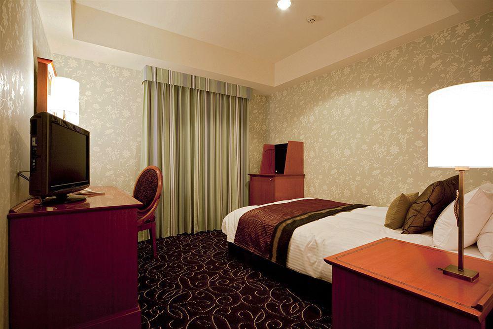 Takakura Hotel Fukuoka Екстериор снимка